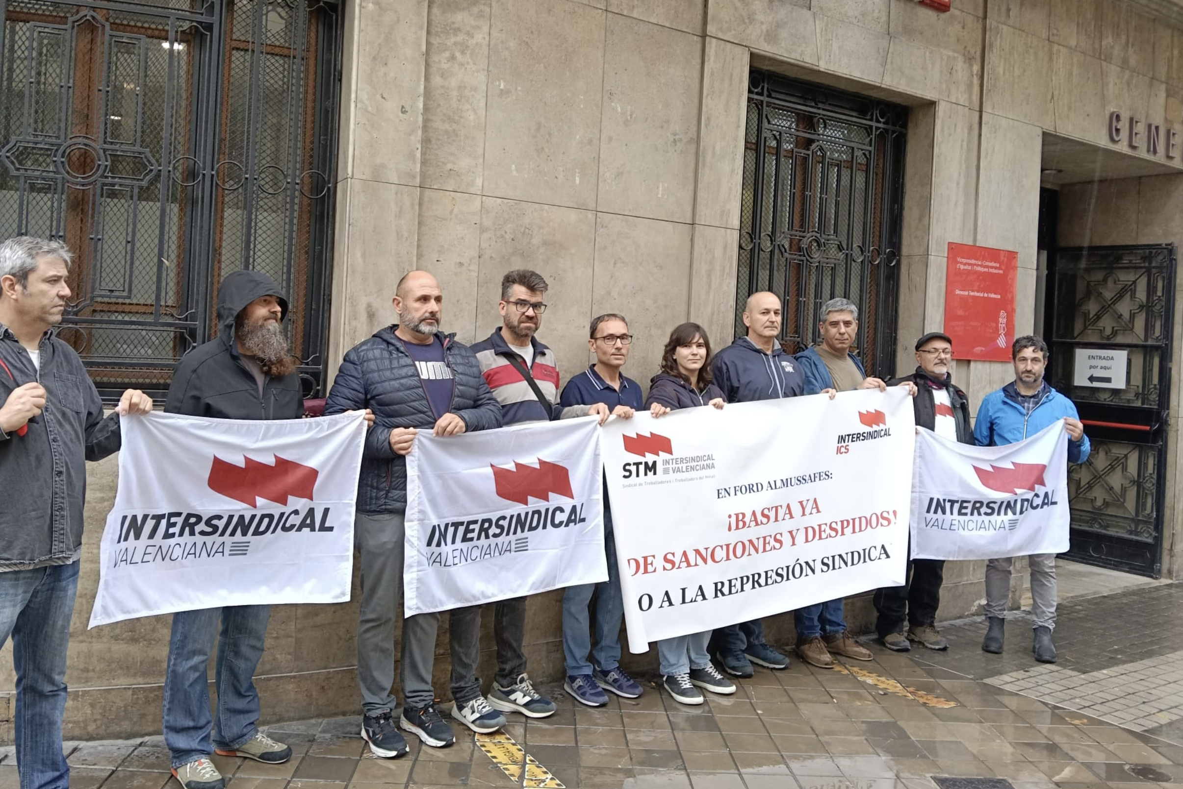 DAVANT LA REPRESSIÓ SINDICAL, MÉS UNITAT I MÉS LLUITA!